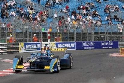 Buemi schrijft eerste ePrix in Monaco op zijn naam