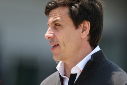 Wolff baalt: "Wij hebben het verpest voor Hamilton"