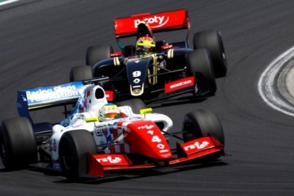 Derde seizoenszege voor Rowland op Hungaroring
