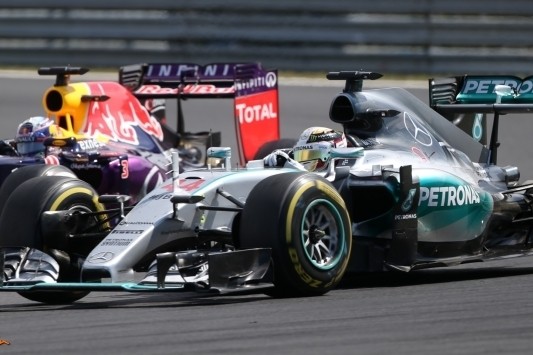 Hamilton: "Dit was één van mijn slechtste races ooit"