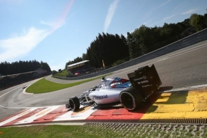 Williams biedt excuses aan na bizarre fout bij pitstop