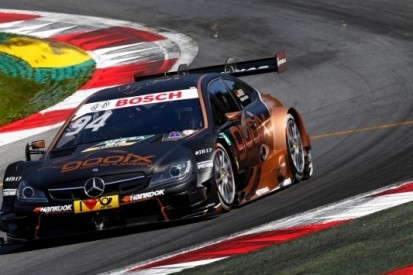 Rosberg moedigt Wehrlein aan bij seizoensfinale DTM
