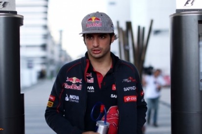 Sainz valt uit met remproblemen: "Teleurstellend einde"