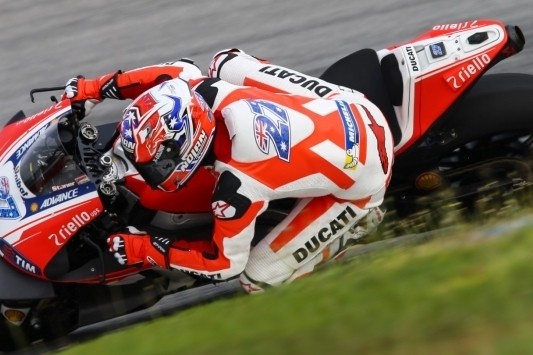 Stoner verbaast zichzelf tijdens test op Sepang