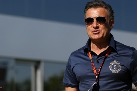 Alesi: "Beter Raikkonen dan Verstappen bij Ferrari"