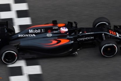 Button vindt dat de Formule 1 veel sneller moet worden