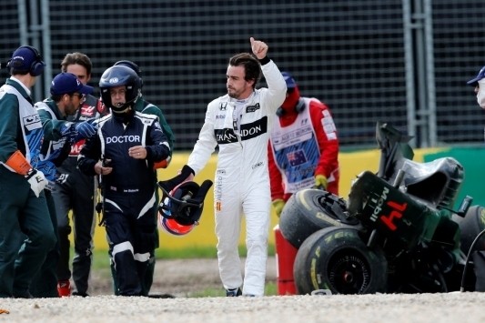 Alonso is blij dat hij in Bahrein weer kan racen