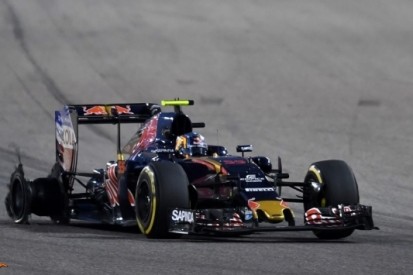 Sainz: "Werd ineens van achter geraakt door Perez"