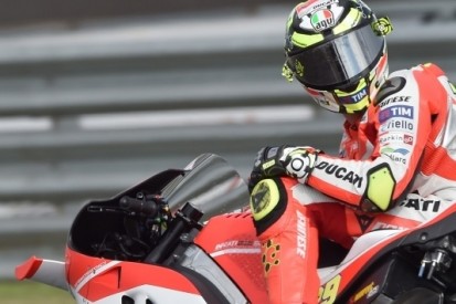 Iannone: "Het spijt me voor iedereen in het team"