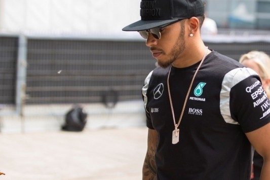 Gridpenalty voor wereldkampioen Hamilton in China
