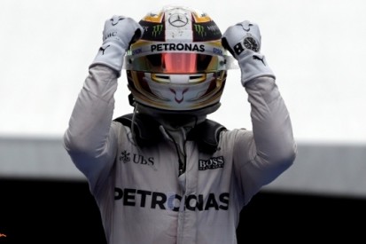 Hamilton: "Blij dat Nico en ik geen schade opliepen"