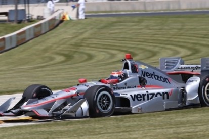 Power bovenaan tijdens kwalificatie op Road America
