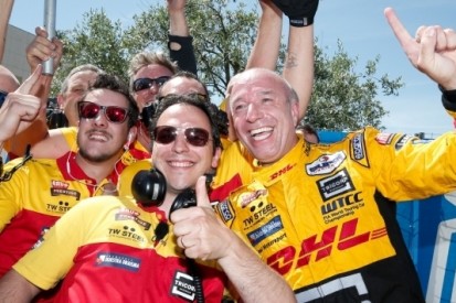 Coronel grijpt tweede WTCC-zege van seizoen in Portugal