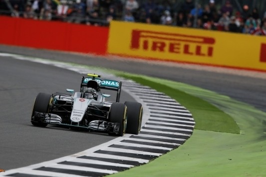 Mercedes toch niet in beroep tegen radiostraf Rosberg