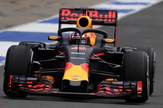Gasly test Red Bull-versie van halo op Silverstone