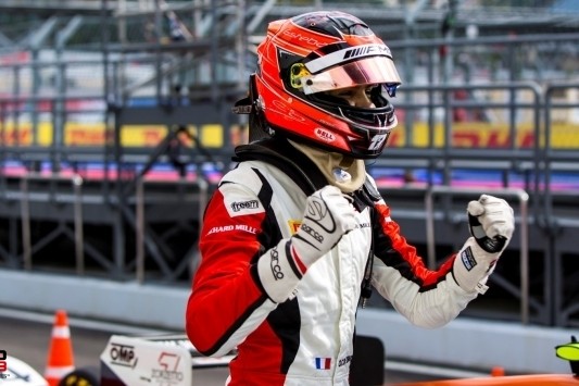 In beeld: Ocons razendsnelle route richting de Formule 1