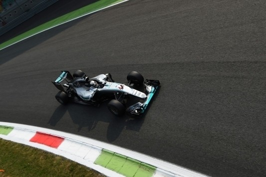 Mercedes vol vertrouwen na ijzersterke eerste dag