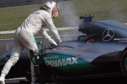 Hamilton: "Ga de kracht vinden om terug te slaan"