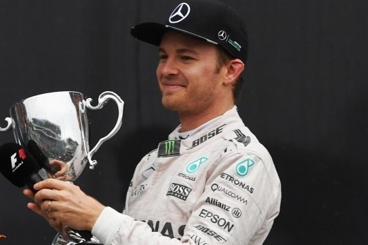 Rosberg ziet Verstappen glibberen: "What the hell?!"