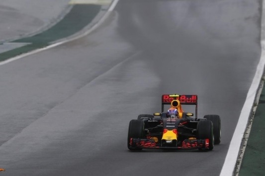 Jos Verstappen geniet: "Max heeft zelfs mij verrast"