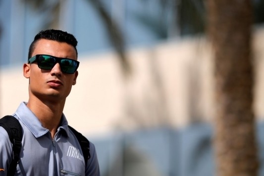 Wolff over Wehrlein: "Moeten wellicht moedig zijn"