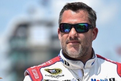 Tony Stewart helpt SPM aan derde bolide op Indianapolis