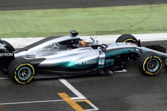 "Mercedes neemt meerdere vinnen mee naar Barcelona"