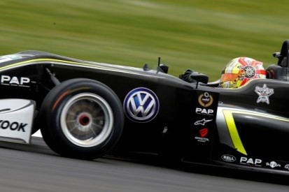 Rookie Norris baart opzien door eerste F3-race te winnen