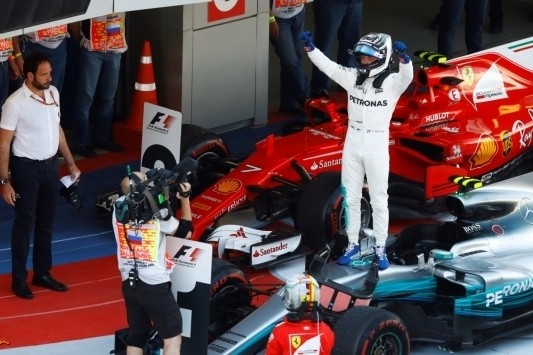 Bottas in de wolken met eerste GP-zege: "Duurde even"