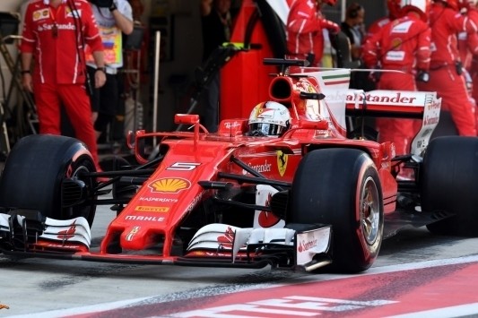 Vettel verliest van Bottas, loopt uit op Hamilton in WK-stand