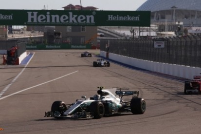 Wolff looft Bottas: "Niet gemakkelijk met Vettel in spiegels"