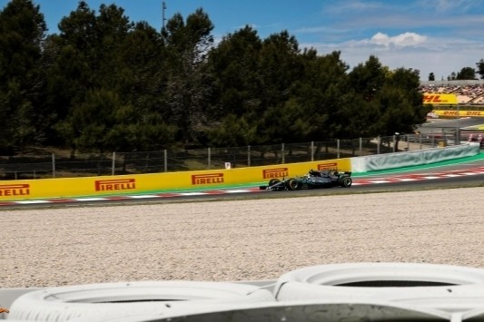 Bottas wisselt naar oude motor, toch nog derde startplek