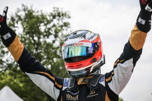 Binder slaat dubbelslag op Monza, grijpt klassementsleiding