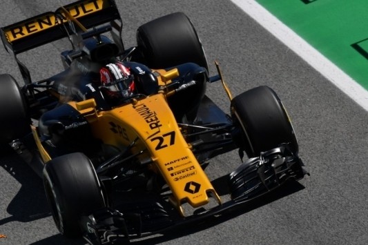 Omgekeerde wereld Renault: "Beter in race dan kwalificatie"