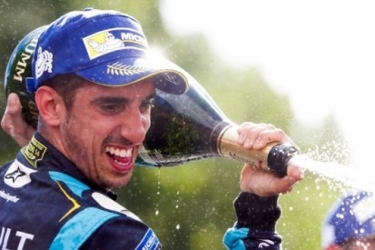 Ontembare Buemi zegeviert ook in Parijs, Frijns zesde