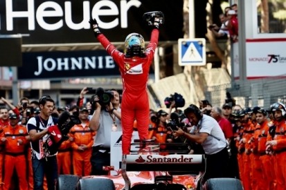 Hoe Vettel de overwinning in de schoot geworpen kreeg