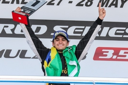 Nissany en Fittipaldi winnen op Jerez, Binder blijft leider