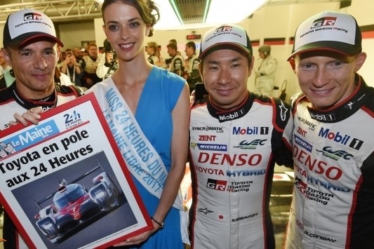 Toyota verovert pole dankzij imponerende Kobayashi