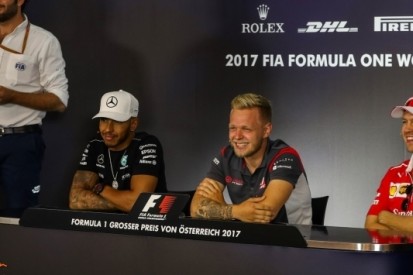 Magnussen steelt de show bij confrontatie Vettel en Hamilton