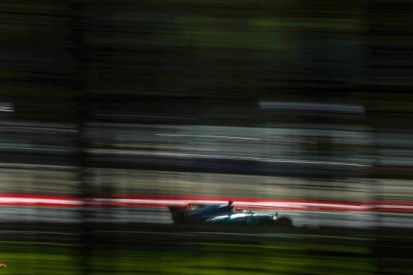 Hamilton ook in tweede sessie het snelst, P4 Verstappen