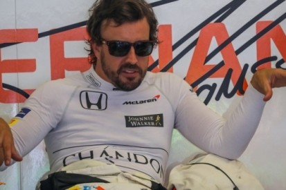 Alonso hoopt op regen: "Prima als je niets te verliezen hebt"