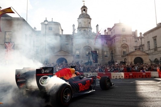 In beeld: de mooiste foto's van F1 Live in Londen