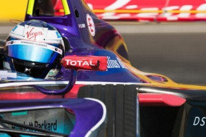 Bird vliegt naar overwinning in eerste race New York