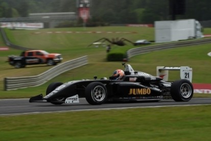 Derde plaats voor Van Kalmthout in eerste race Mid-Ohio