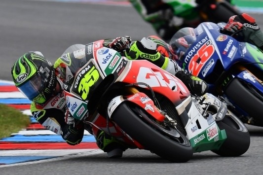 Rugblessure weerhoudt Crutchlow niet van rit naar P5