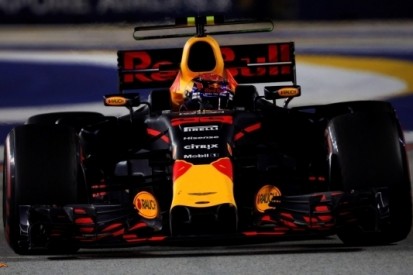 Verstappen bovenaan in derde training, verschillen klein