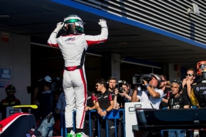 Fukuzumi soeverein naar winst in eerste GP3-race Jerez