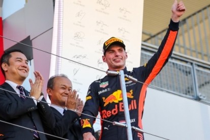 Verstappen sportief: "Door achterblijvers liep ik juist in"