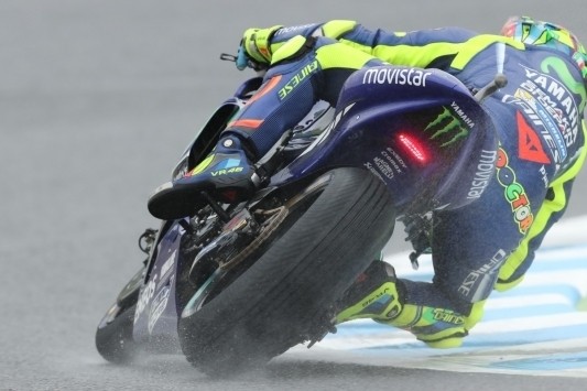 Rossi baalt: "We hebben moeite in deze omstandigheden"