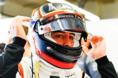Alonso baalt van verloren tijd op vrijdag: "Dit is vrij pijnlijk"